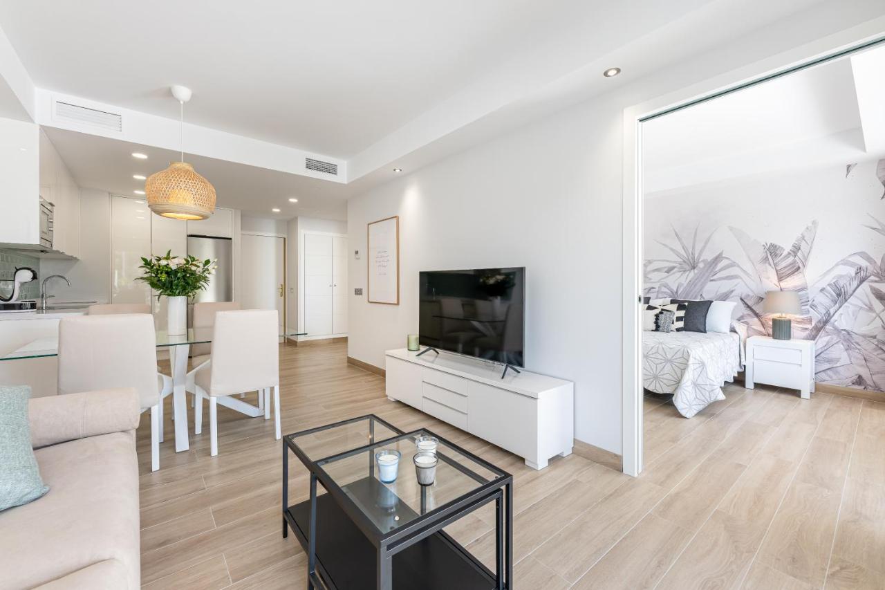 Brandnew Apartment By The Beach Marbella Exteriér fotografie